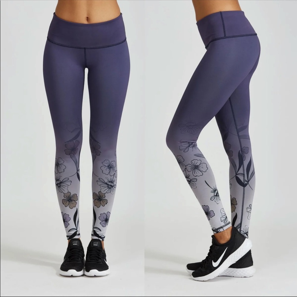 NOLI yoga pants leggings purple floral NEW XS